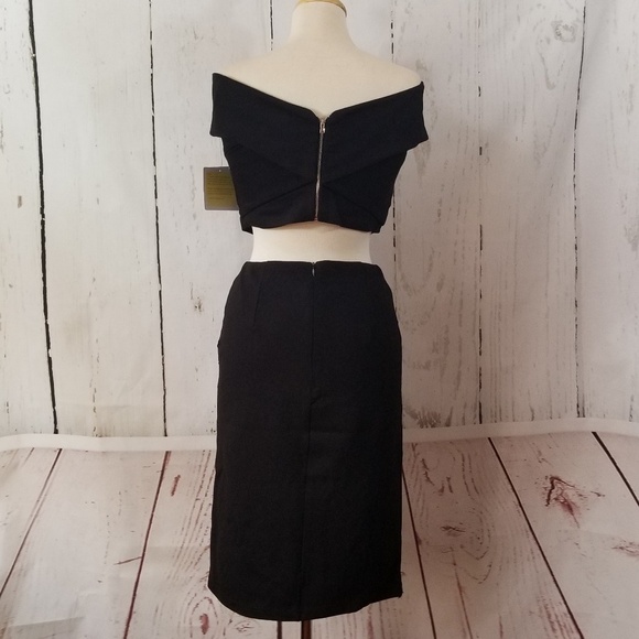 HARPER + LEMON Off-Shoulder Two-Piece Black Dress - Picture 4 of 8